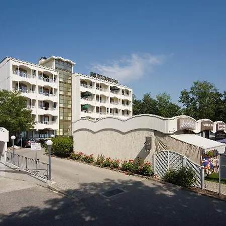 Appartmenthaus Thermenhof-3